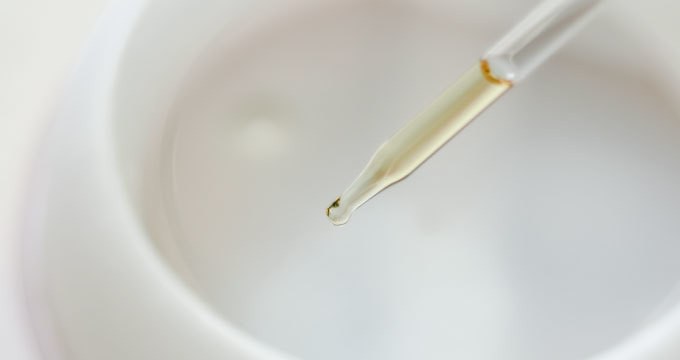 茶树精油必须稀释后才能接触皮肤